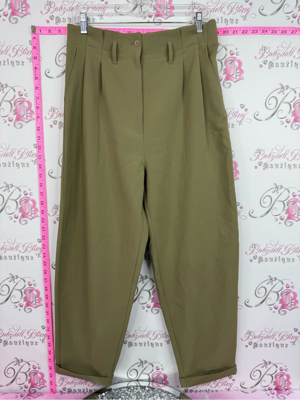 Smash + pants Tess Pleated Chinos in Olive